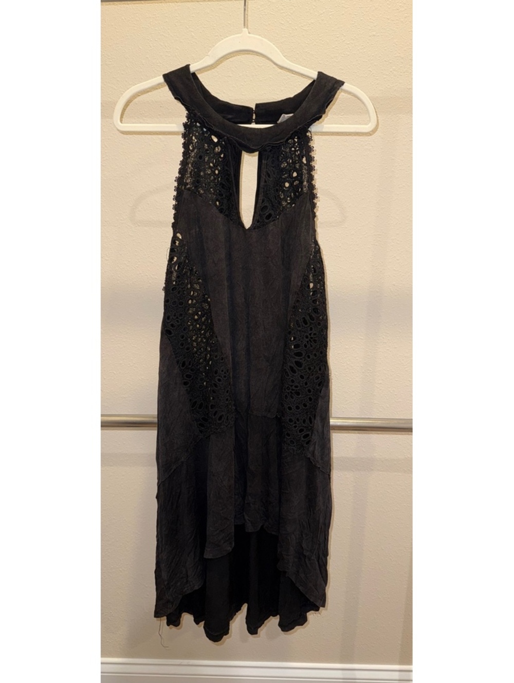 POL Black Sleeveless Crochet Detail High-Low Dress with Keyhole Neckline